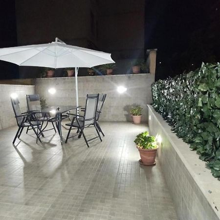 Appia Purple Terrace Apartment In רומא מראה חיצוני תמונה