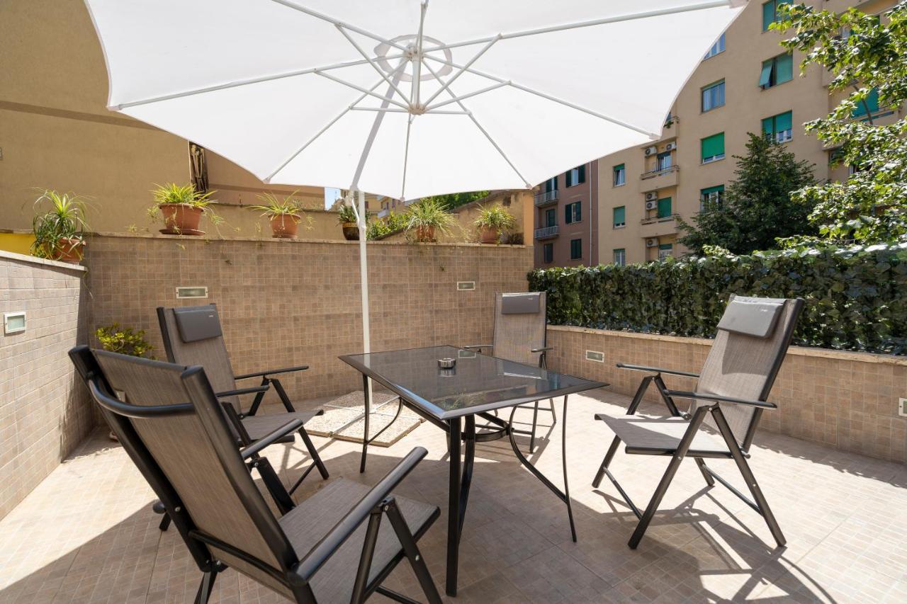 Appia Purple Terrace Apartment In רומא מראה חיצוני תמונה