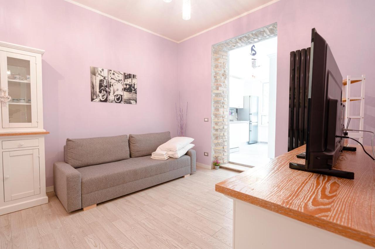 Appia Purple Terrace Apartment In רומא מראה חיצוני תמונה