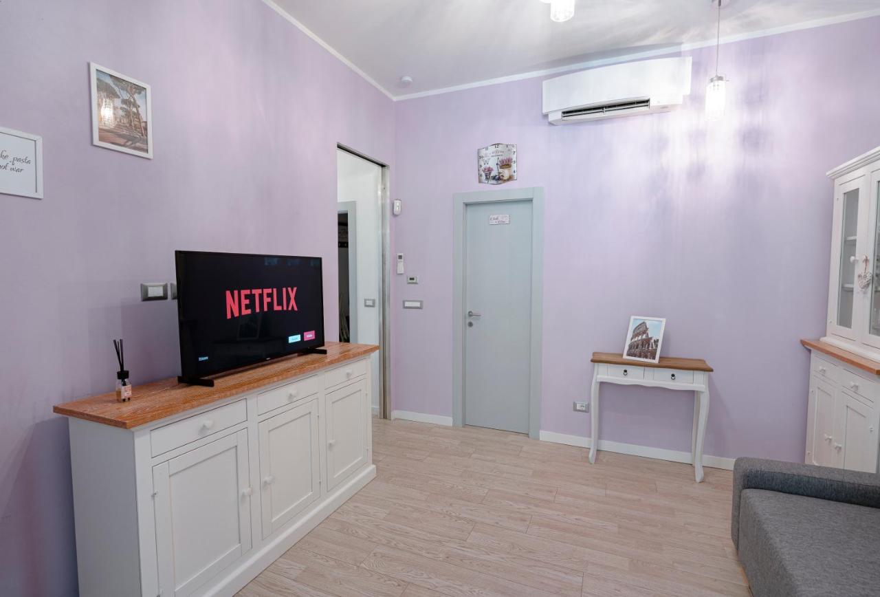 Appia Purple Terrace Apartment In רומא מראה חיצוני תמונה