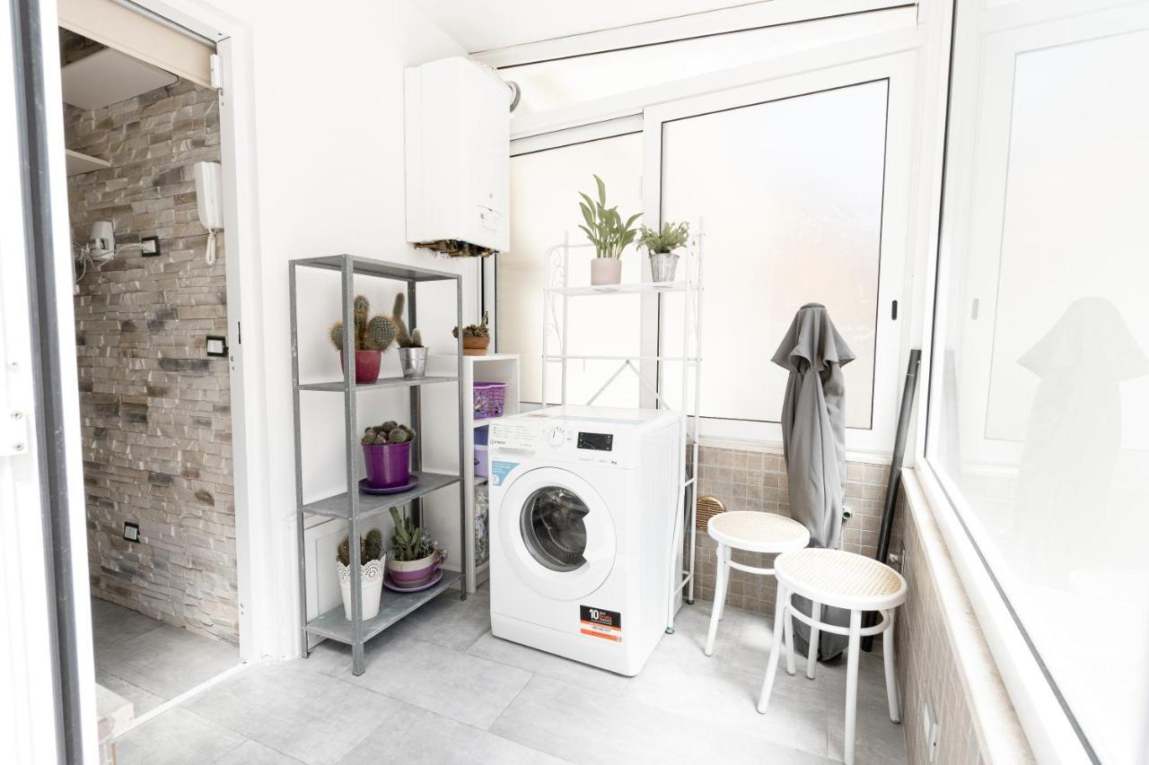 Appia Purple Terrace Apartment In רומא מראה חיצוני תמונה